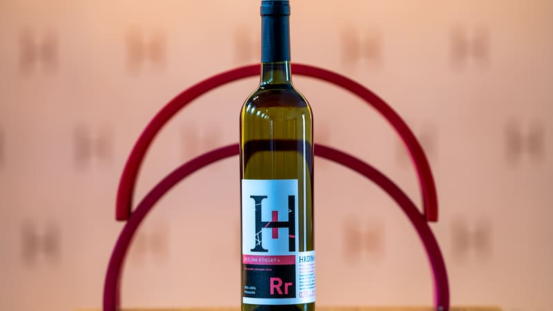 Ryzlink rýnský 2018, zrání v sudu, suché